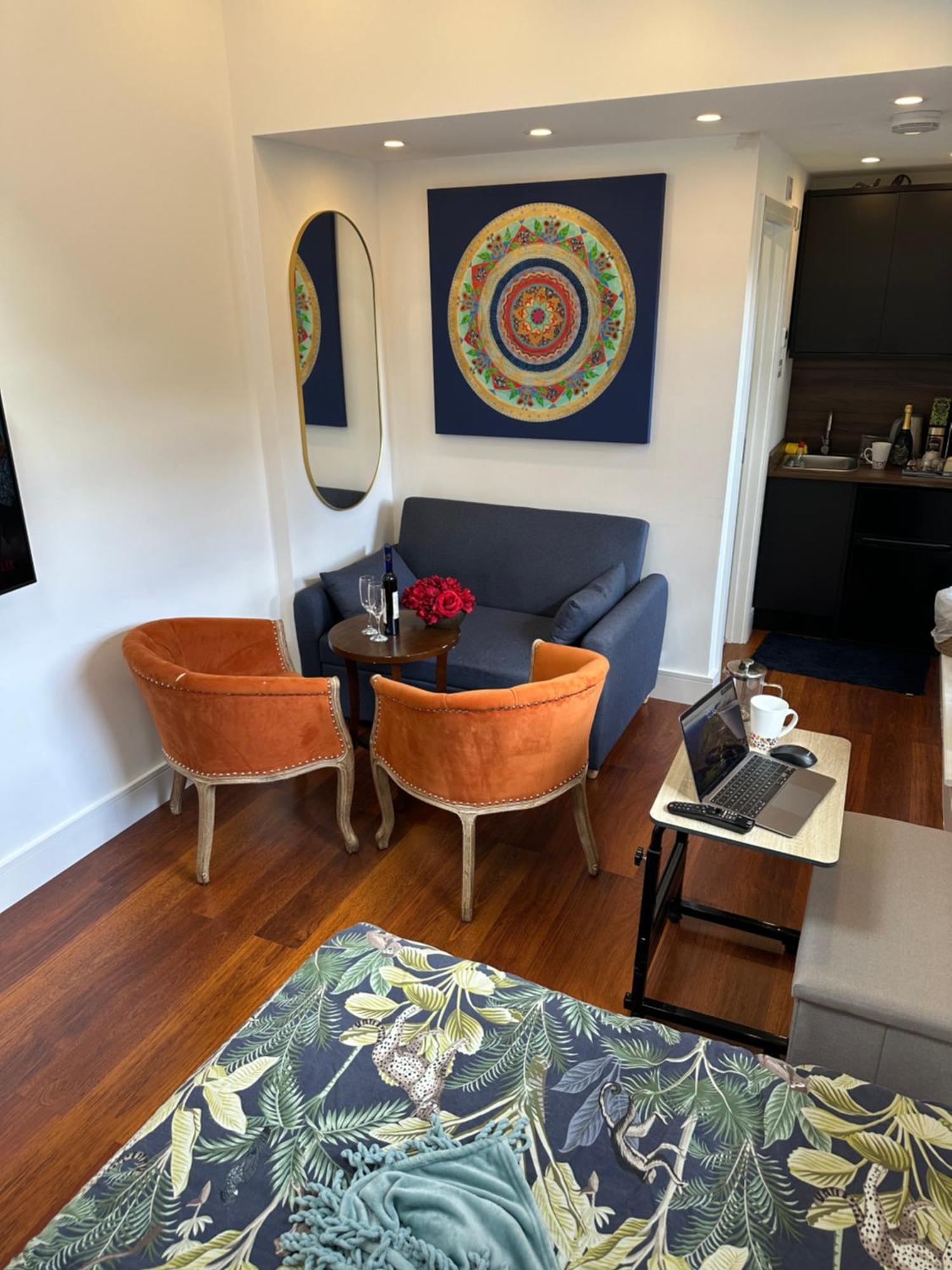 Bespoke Gallery Guesthouse Hendon Luaran gambar