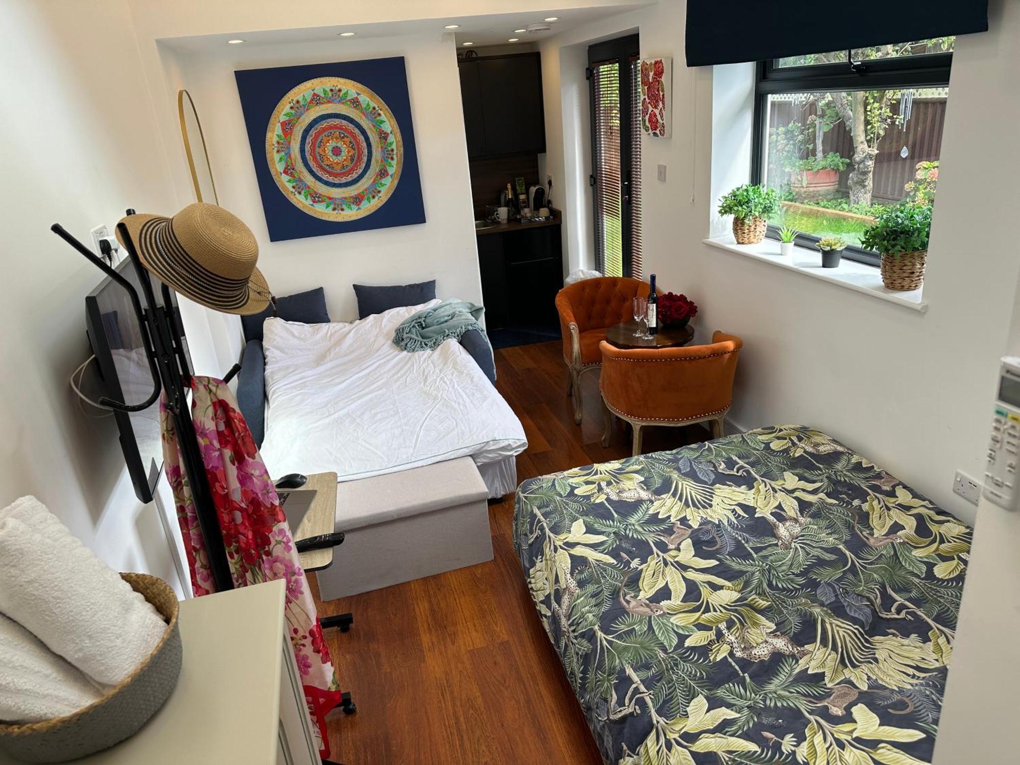 Bespoke Gallery Guesthouse Hendon Luaran gambar