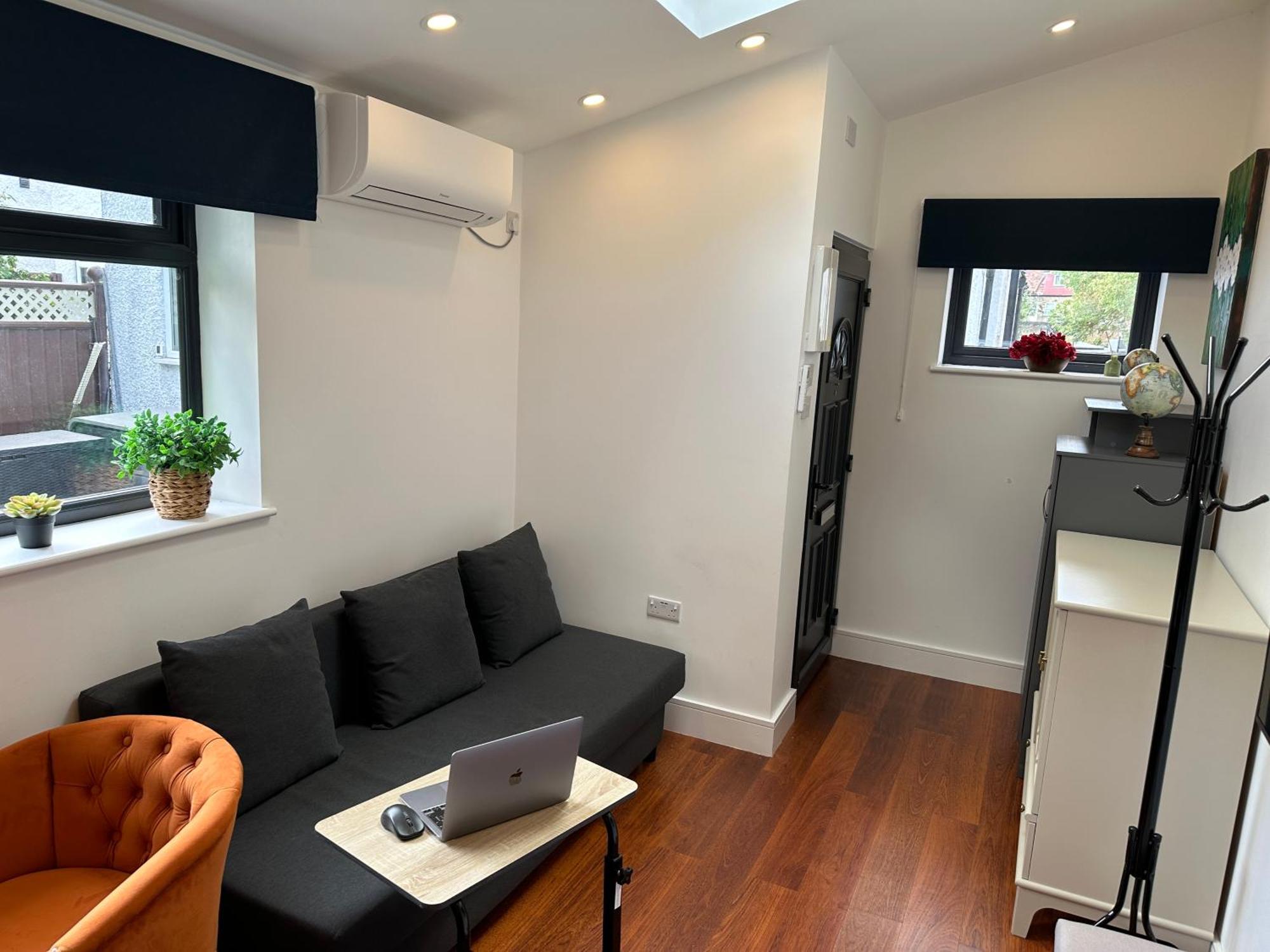 Bespoke Gallery Guesthouse Hendon Luaran gambar
